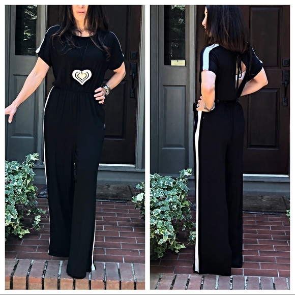 ✨LAST ONE✨Black white stripe wide leg jumpsuit - Picture 5 of 8
